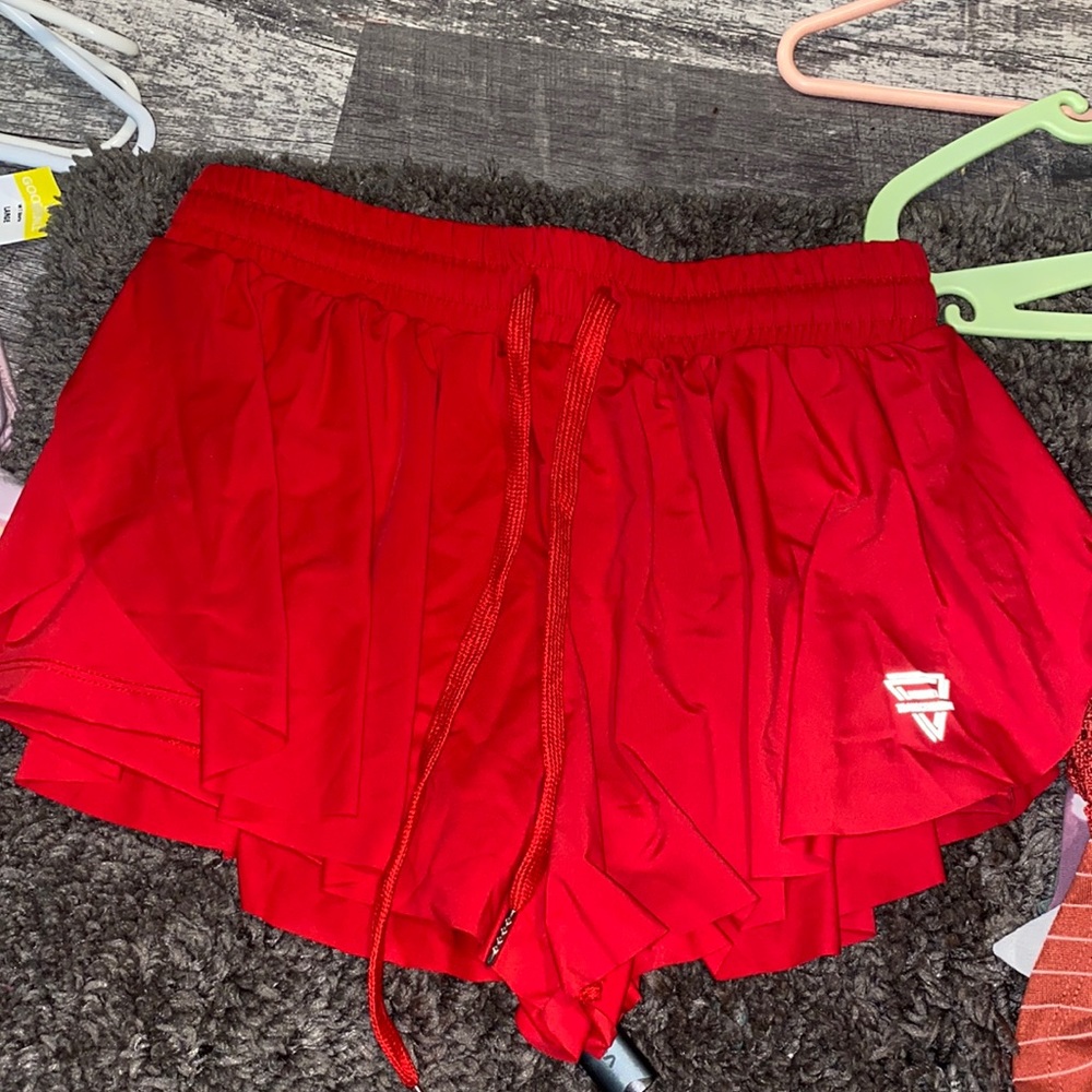 Tik tok viral shorts new never worn in package